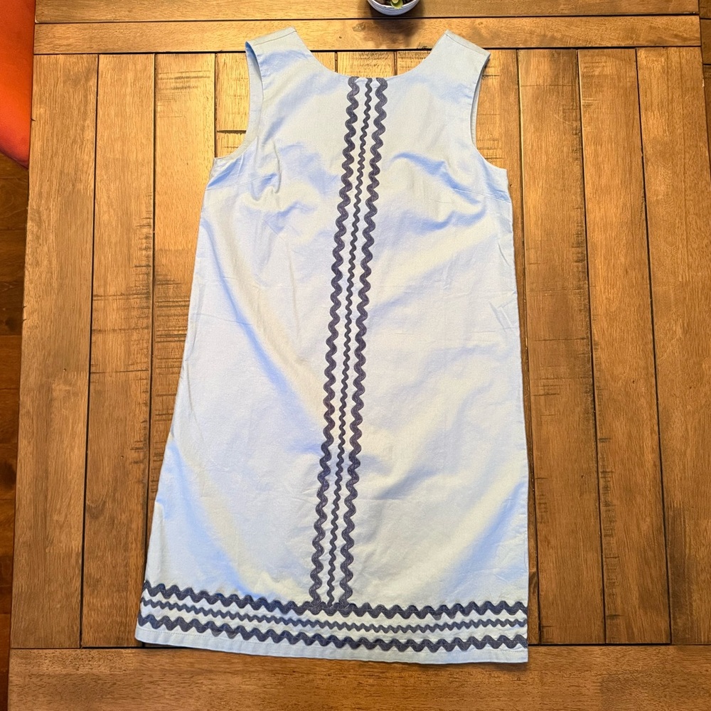 Vineyard Vines Light Blue Girls Dress size 14